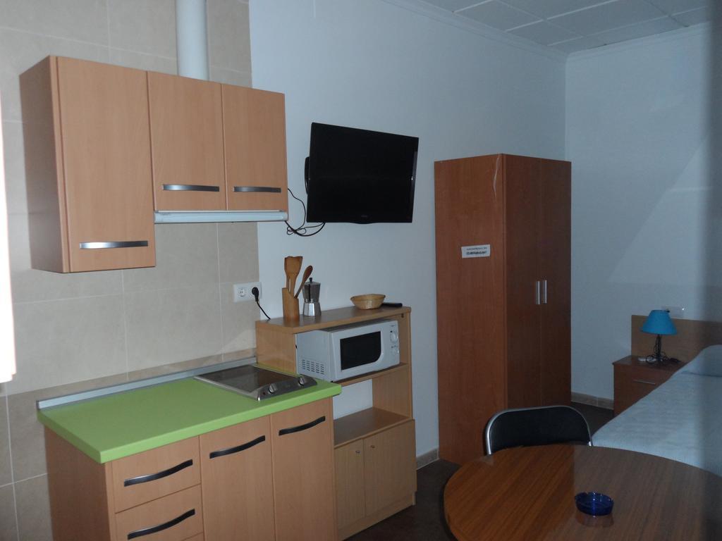 Madrigalejo Hostal Via Del Caminante מראה חיצוני תמונה