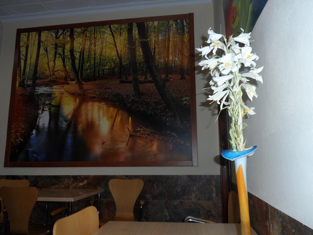 Madrigalejo Hostal Via Del Caminante מראה חיצוני תמונה